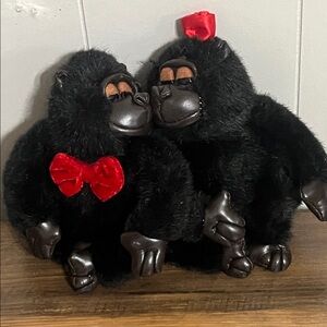 Vintage Plush Gorilla Couple with Red Bows &  Magnetic Kissing Mouth Valentine’s